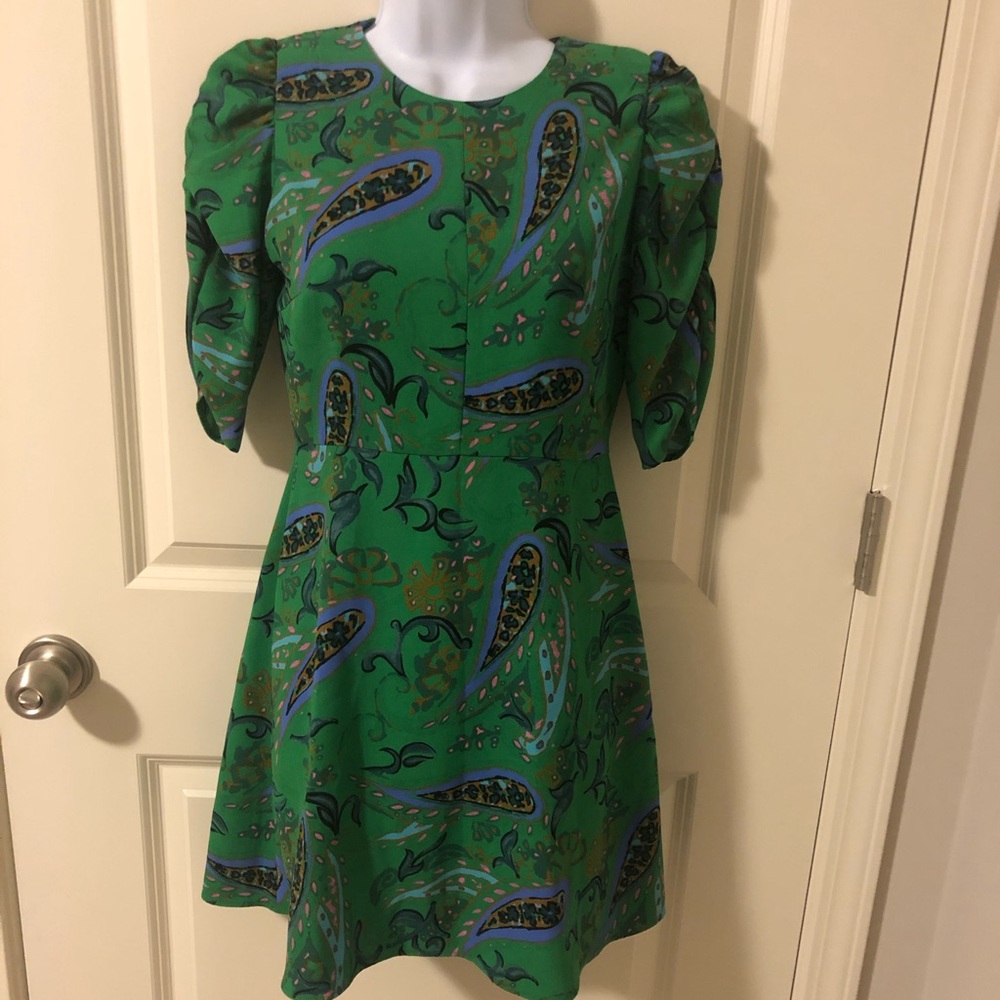 SALE Zara green printed dress